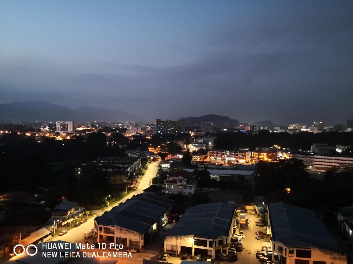 Mcz Homestay Ipoh Town 2Room 7Pax Free Wifi Exterior foto
